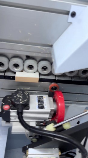 22K views · 154 reactions | Automatic edge banding machine, with suspension side hole machine, any machine can be equipped with suspension side hole machineYou can also do it according to your requirements.#Woodworkingmachinery#Edgebandingmachinefactory#Automaticedgebandingmachine | Guangdong Shunde Mingdiao Electromechanical Co., Ltd | Facebook
