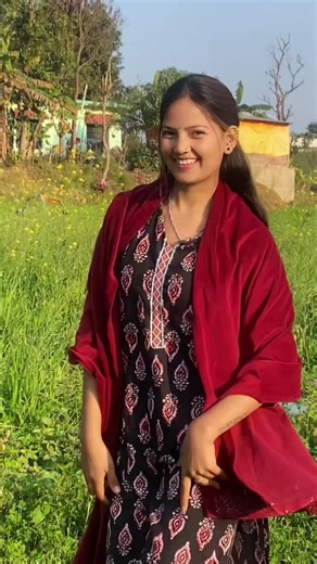 Beautiful Old Nepali Song by Manisha Thapa