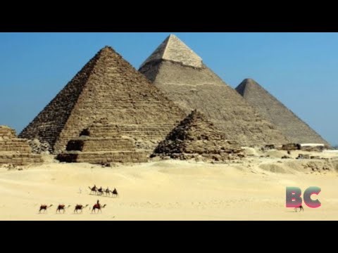 Mysterious Plasma Bubbles Have Appeared Over the Pyramids