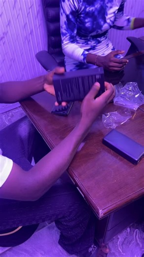 Browse Available Samsung Phones in Our Stores