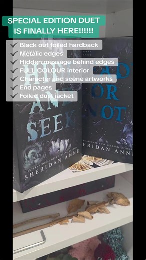 THEYRE HERE!!!!!!!!!! These special edition blackout hardbacks will be going live on my store in the next week or so! Trust me, you dont want to miss these! ✔️ Black out foiled hardback ✔️ Metalic edges ✔️ Hidden message behind edges ✔️ FULL COLOUR interior ✔️ Character and scene artworks ✔️ End pages ✔️ Foiled dust jacket #bookrecs #readersoftiktok #booktok #darkromance #stalkerromance