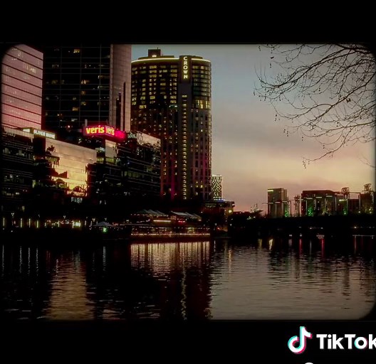 Exploring Melbourne City with Canon EOS 70D