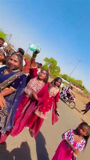 lagan ma machadi Dhoom ❤️😲😁..new song band #ahiraninewsong #youtubeshorts #khandeshinewsong #viral