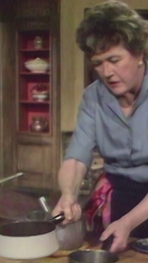 Julia demonstrates a method for melting chocolate #juliachild #chocolate #baking #dessert | Julia Child