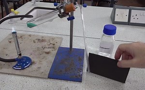 Thermal decomposition of calcium carbonate (10.2 Reactivity series)