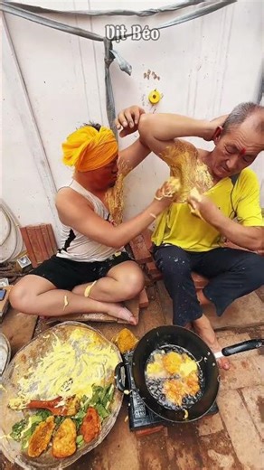 My dad and grandpa's Indian-style baking session was incredibly chaotic!!