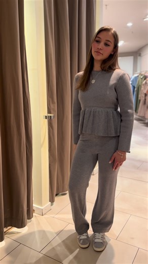 Unser gemütlicher Zweiteiler in Grau 🩶 @OFT Frankfurt @OFT Stuttgart @OFT Köln @OFT Hamburg #foryoupage #goviral #fypppppppppppppp #viralvideos #fyp