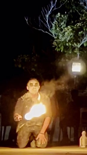 Dragon crawl to cartwheel. Waiting on you @navaks :) #firebreathing #dragon #flowarts | Moose Fuego