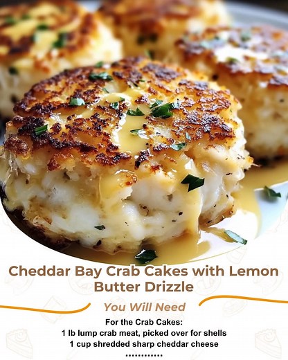 Cheddar Bay Crab Cakes with Lemon Butter Drizzle Ingredients: For the Crab Cakes: 1 lb lump crab meat 1 cup Cheddar Bay biscuit mix (or Red Lobster biscuit mix) ½ cup shredded sharp cheddar cheese ½ cup mayonnaise 1 large egg, beaten 1 tablespoon Dijon mustard 1 tablespoon Worcestershire sauce 1 teaspoon Old Bay seasoning ½ teaspoon garlic powder ½ teaspoon smoked paprika 2 tablespoons chopped fresh parsley ½ cup panko breadcrumbs (for coating) 2 tablespoons unsalted butter (for frying) 2 tables