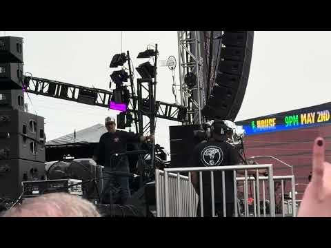 Alien Ant Farm - Smooth Criminal (￼LIVE at Sick New World 4/25/26)