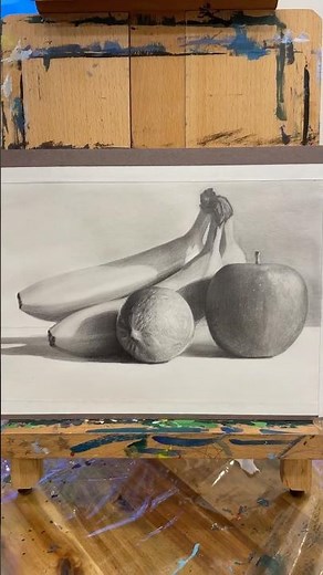 Realistic Still Life | Tips in Description. Easy Composition. Shading with pencil and brush.