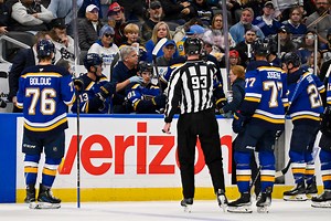Dylan Holloway injury: What happened to Blues forward after taking puck to neck area?