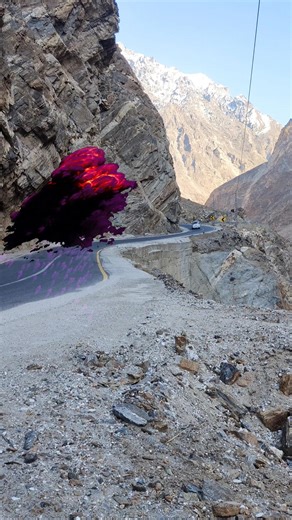 Karakoram Highway – One of the Most Dangerous Roads in the World