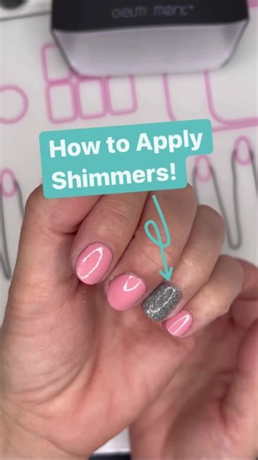 Cómo usar GelMoment Shimmers para uñas brillantes