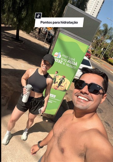PAUSA PARA A HIDRATAÇÃO 🏃🏽‍♂️🏃🏻‍♀️💦 Anápolis ganhou novos pontos para você se hidratar, se refrescar e ainda oferecer água para o seu pet. 🏃🏻‍♀️💦🐶 Uma iniciativa simples, mas que faz toda a diferença no dia a dia. É muito bom ver Anápolis investindo cada vez mais em ações que contribuem para a qualidade de vida da população e tornam a cidade ainda mais acolhedora para todos. 💚 Você já tinha visto esses pontos de hidratação por aqui? #goias #anapolis #hidratacao #qualidadedevida #novida
