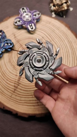 Cool Metal Fidget Spinner for EDC Enthusiasts
