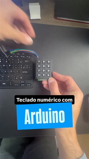 Saravati Robótica on Instagram: "💣 Transforme um Arduino Pro Micro em um TECLADO NUMÉRICO totalmente custom! Assista até o final, fizemos um teste mostrando a leitura das teclas direto no PC. O que você vai ver rapidinho no vídeo: • ✅ Leitura do teclado matricial 4×4 • ✅ Emulação HID (teclado USB) com Arduino Pro Micro • ✅ Código e ligação fáceis, perfeito pra integrações, PIN pads e macros 💾 Salve este Reels para consultar no momento da montagem. 📥 Quer o sketch completo? Comente “CÓDIGO” e 