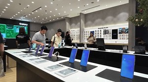 Bangkok Thailand DEC 22 2024: Slow motion. Samsung Galaxy phone new models, demo display launch at store. Modern mobile phone technology concept with AI.