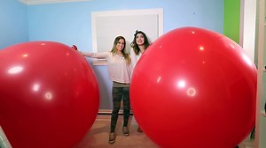 Giant Balloon Challenge!-pHH9P3d5zN0