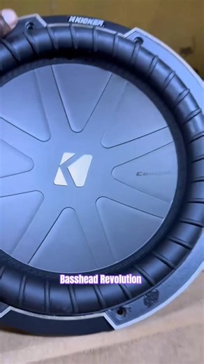 KICKER COMPQ Demo #kicker #subwoofer #spl #bass #smd #kickeraudio #THELIFEOFPRICE #caraudio #demo