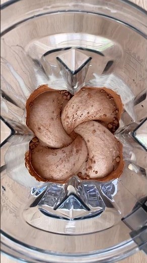 Best Banana Chocolate Smoothie Recipe Ever!