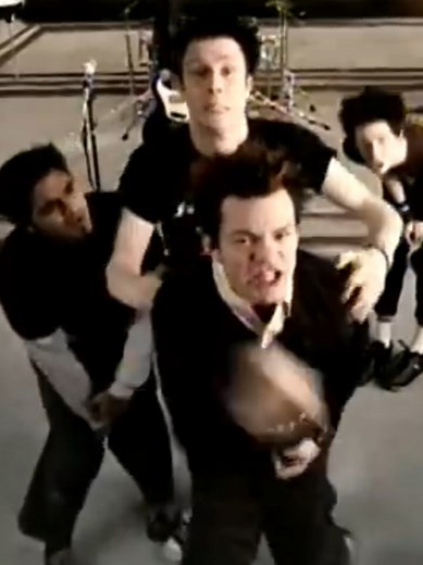 Exploring the Best Pop Punk Hits from the 2000s