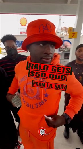 88K views · 1.3K reactions | Lil Baby goes to the hood to meet with Ralo to give him a welcome home gift of $50,000 after just being released from federal prison. The moment was captured by Famgoon Tyriq #ralo #lilbaby | Hood Affairs TV | Facebook