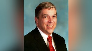 Former FBI agent Robert Hanssen, who was convicted of spying for Russia, dies in prison
