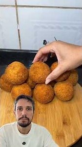 Bolinha de frango com batata e queijo da ‪@EloAlmeida88‬