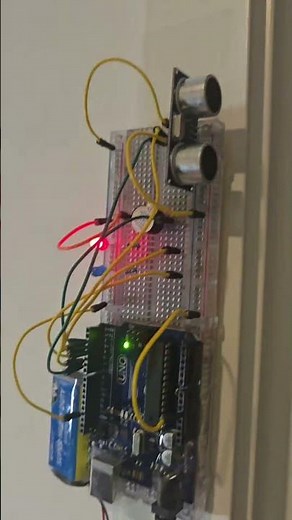 DIY Arduino Door Alarm 🚪🔊 LEDs 🚨 + Buzzer ⚡ #Arduino #DIY #Tech #Electronics #Engineering