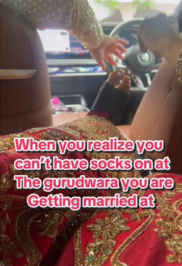 When you realize the Gurudwara does not allow socks. There was a massive sign right at the entrance of the gurudwara. I was wearing long shorts and solid tights underneath my lehenga. In the rush of everything I forgot that you have to have bare feet. So I had my maid of honor and cousin ask someone randomly if they had a pair of scissors. This was the scene in the car before entering😅 eventually the tights turned into leggings. Women if you see this, please explain what tights are to any of th