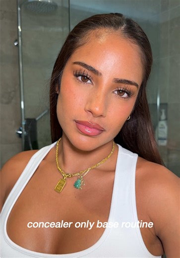 Perfecting My Makeup Base with Estée Lauder Concealer