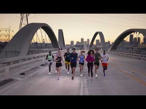 Skechers AERO Burst – “Race Car”