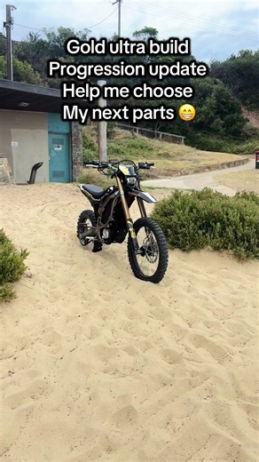 Can’t wait till I’m done the carbon battery covers 🗣️ my upgrade list is looking like: Tail light ASAP, wheelie light yellow front Baja or something Gold body throttle FX maybe Seat cover - Yellow ribs? Gold wheel set sumos Ofc Frame gaurds maybe skin them Gold/anodised titanium bolts Gold chain Gold sprocket Bigger gold ish center rotors Stickers - clear over carbon lmk any other suggestions I missed or didn’t think of I want your opinion on the bike ✌️😁#makethisgoviral #tuff #bikelife #build