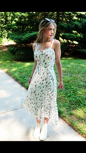 Vintage Corset Dress from Ibtomcastle for a Flirty Retro Look