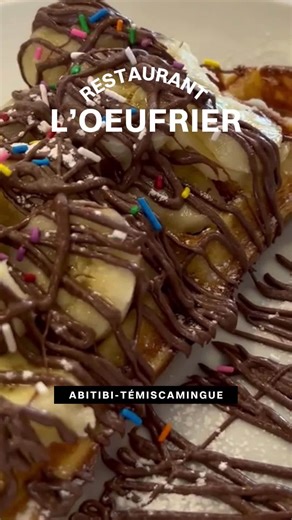 Envie d’un bon brunch ? 🍳🧇 Entre les gaufres décadentes, les breuvages funky et le service aussi chaleureux qu’un café chaud, L'Oeufrier Amos va te combler et tu n’auras qu’une envie : y retourner dès le lendemain. 😏 📍 2900 Rte 111 Est, Amos // Craving a good brunch? 🍳🧇 Between the decadent waffles, funky drinks, and service as warm as a fresh cup of coffee, L’Oeufrier Amos has everything to win you over, you’ll be itching to come back the very next day. 😏 📍 2900 Rte 111 East, Amos . . A