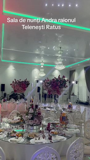 Luxurious Banquet Hall Setup for Elegant Events