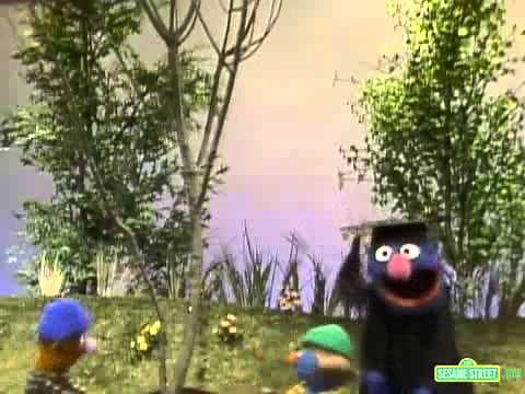 Classic Sesame Street - Professor Grover Talks about Listening