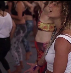 2.1K views · 23 reactions | Ecstatic Dance every Friday & Sunday Join us for our famous ecstatic dance every weekend. Book online on our website. Ikutilah kesempatan yang menarik untuk melepaskan diri melalui gerakan dansa dengan musik khas kami, setiap Jumat dan Minggu. Jangan lupa booking terlebih dahulu melalui website kami. | The Yoga Barn - Bali | Facebook