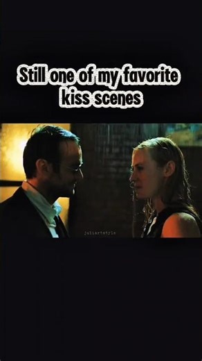 Matt & Karen Rain Kiss 🌧️ | #Daredevil