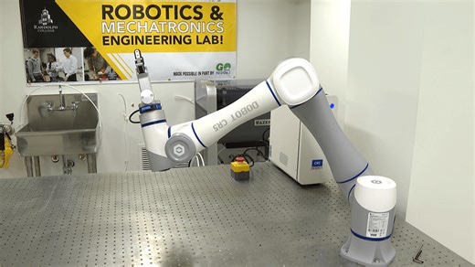 Grant boosts Randolph College robotics program with new equipment