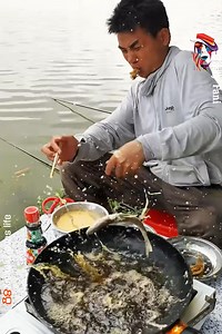 Fresh Fast Food Cooking, Frying and Eating ! | Tasty Fani