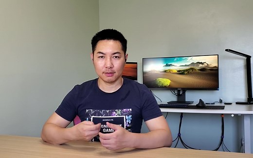 纯净的桌面怎么搞，没有图标，没有任务栏只有壁纸