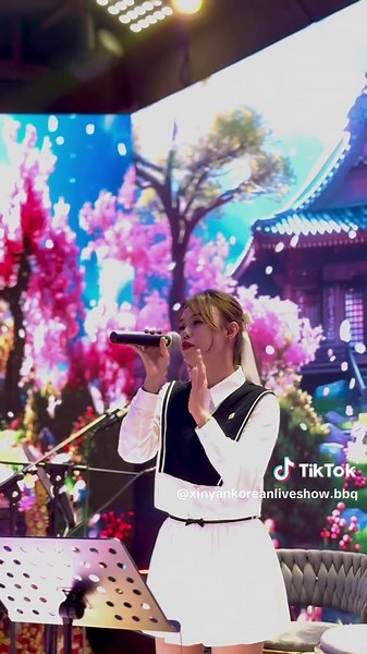 ❤️‍🔥Korean BBQ Liveshow by the sea! 🌊 With singers from #voiceofchina and talented artistes performing everyday, immerse yourselves in our outdoor camping concept with your family and friends (including your pets too🐶🐱 ) 📍 500 New Punggol Road #01-08, The Punggol Settlement ☎️ 98890854 Reservations #xinyanbbq #singapore #livemusicsingapore #livebandsingapore #sgliveband #koreanbbq #weekendgowheresg #sgfoodie #sgfoodtok #tiktokfoods #sgfood #sgrestaurant #punggol #punggolsettlement