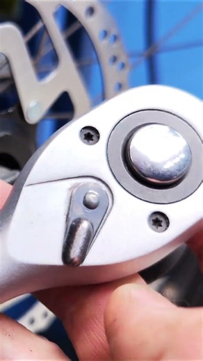 I installed a new brake disc on my bicycle and rode off happy!