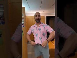 Hey dad, how do you dress for the golf course? ⛳️ 🏌️‍♂️