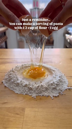 Katie Brooks on Instagram: "Join the REAL pasta club 🍝 Since someone stole this video & pretended it was their own, I figured I’d reshare since I don’t think theirs is up anymore :) Thank you to everyone who helped with that 💛 love you all! Find the link to preorder my pasta for beginners cookbook directly in my bio :) 1 serving of pasta… 1/2 cup 00 flour + 1 large egg Knead for 5-7 mins & rest for 30 before rolling out and cutting your homemade pasta :) Let me know your pasta questions below