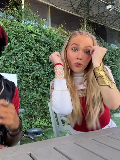 mk and freya ❤️ #paratii #fyp #freyaskye #foryoupage #mk | mk and his gf