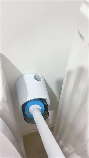 A cleaner way to clean your toilet 🚽✨ No more scrubbing with a dirty toilet brush. This disposable toilet brush set comes with replaceable brush heads that give your toilet a deep clean, even under the rim and in hard-to-reach corners. The best part? Once you’re done, press the button and the used brush head drops straight into the bin—no touching, no mess, no germs. 🙌 Definitely one of my favourite bathroom finds! #TikTokShopFinds #CleaningHack #BathroomCleaning #ToiletBrush #homeessentials