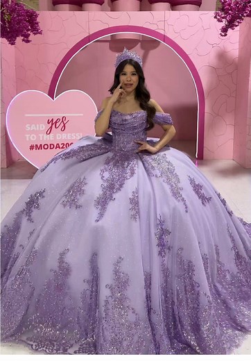 Stylish Quinceañera Dresses for a Memorable Celebration